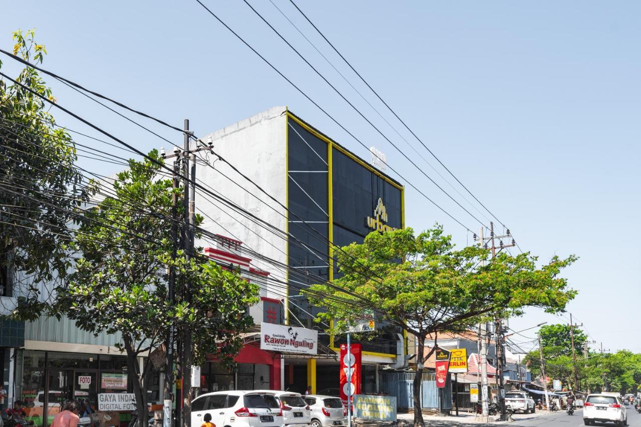 Готель Oyo Flagship 1575 Urban 18 Сурабая Екстер'єр фото